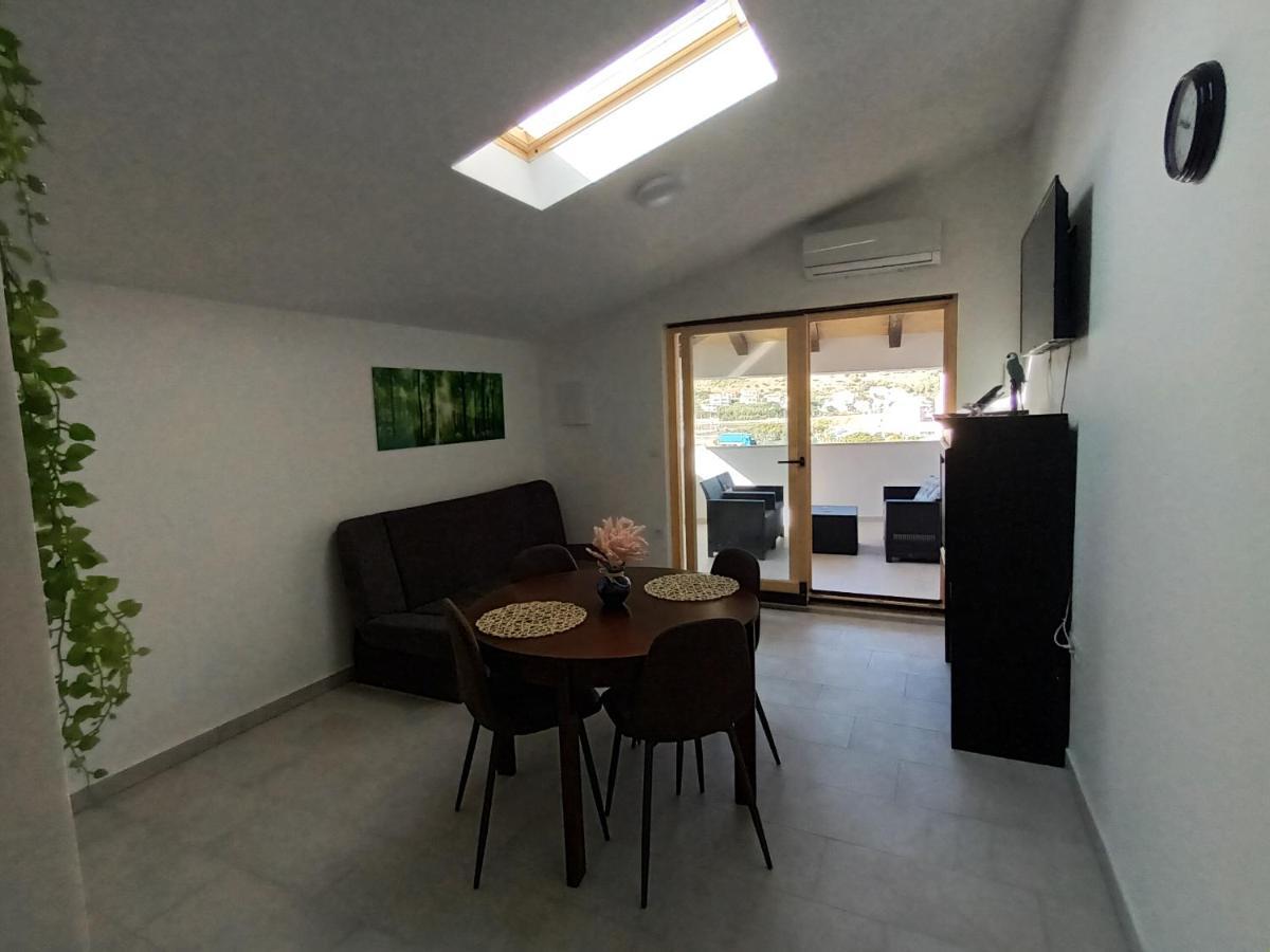 Apartment Penthouse & Apartment Studio Franci Паг Экстерьер фото